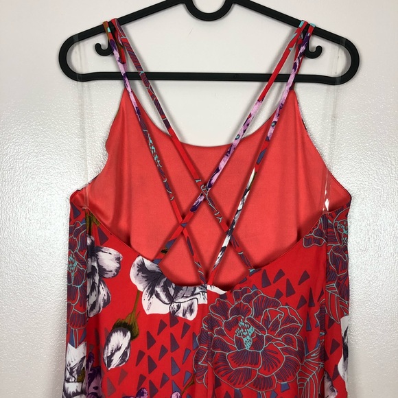 Everly | Floral Mini Dress with Crisscross Straps - Picture 4 of 6